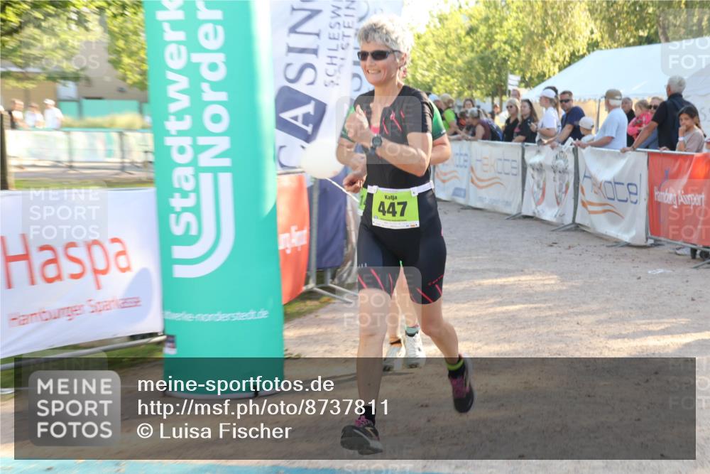 07.09.2025 - 19. Norderstedt Triathlon Luisa Fischer http://msf.ph/oto/8737811 07.09.2025 16:46:01 Ziel 447, 1492 meine-sportfotos.de