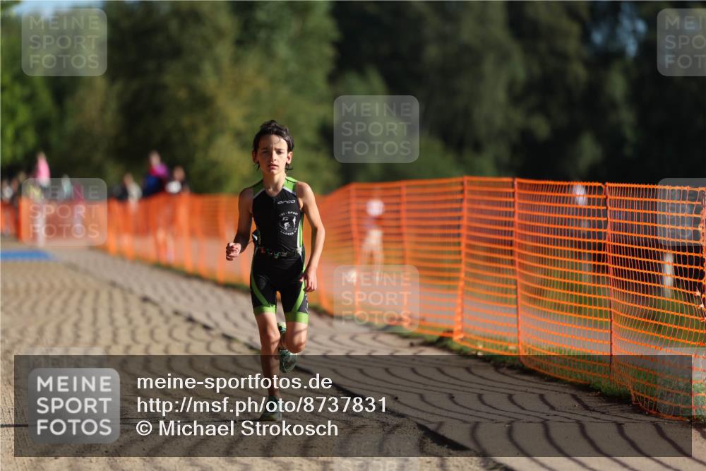 07.09.2025 - 19. Norderstedt Triathlon Michael Strokosch http://msf.ph/oto/8737831 07.09.2025 09:11:58 Laufen 44 meine-sportfotos.de