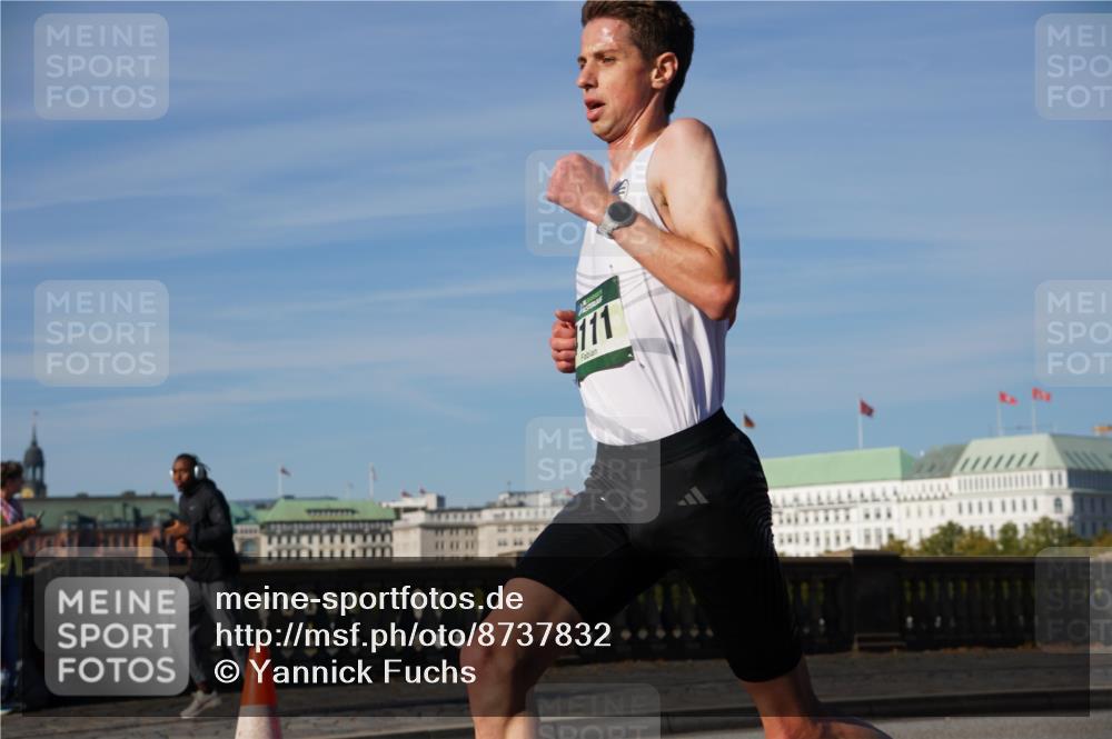 07.09.2025 - BARMER Alsterlauf Yannick Fuchs http://msf.ph/oto/8737832 07.09.2025 09:24:18 Laufen 4 meine-sportfotos.de