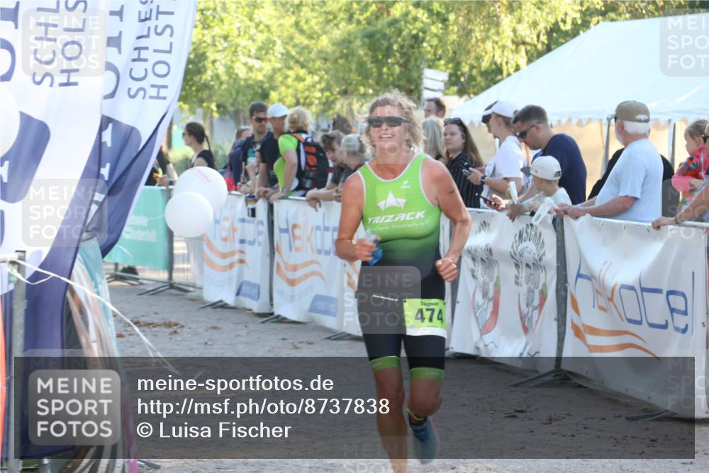07.09.2025 - 19. Norderstedt Triathlon Luisa Fischer http://msf.ph/oto/8737838 07.09.2025 16:46:04 Ziel 447, 474, 1492 meine-sportfotos.de