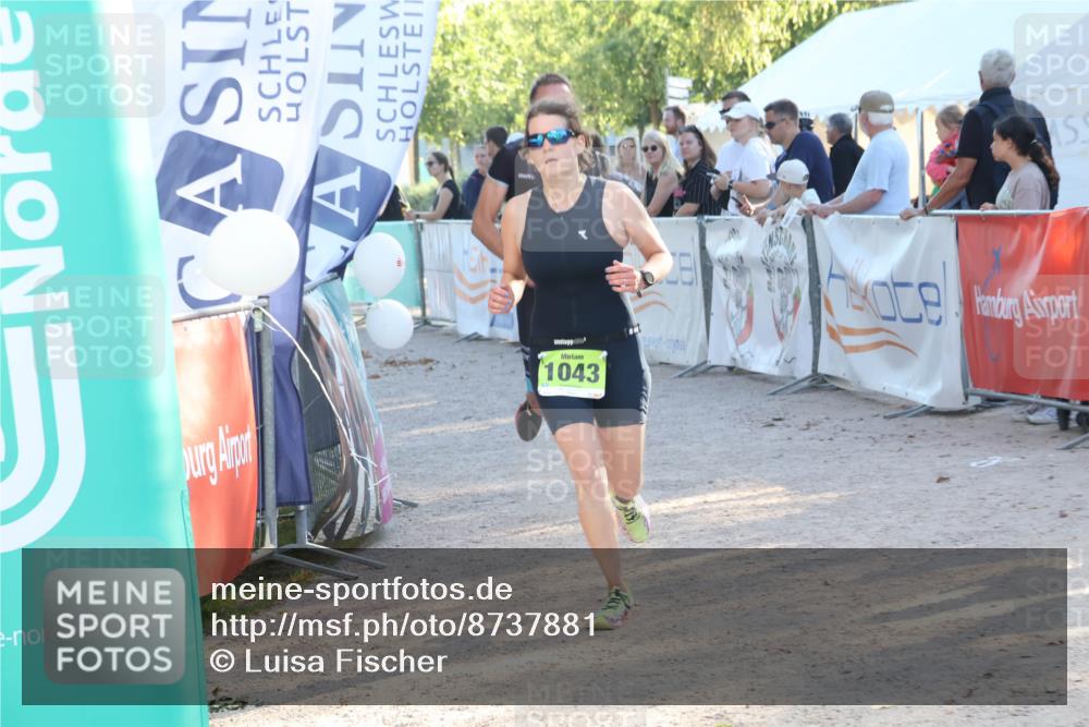 07.09.2025 - 19. Norderstedt Triathlon Luisa Fischer http://msf.ph/oto/8737881 07.09.2025 16:46:10 Ziel 474, 1043, 1621 meine-sportfotos.de