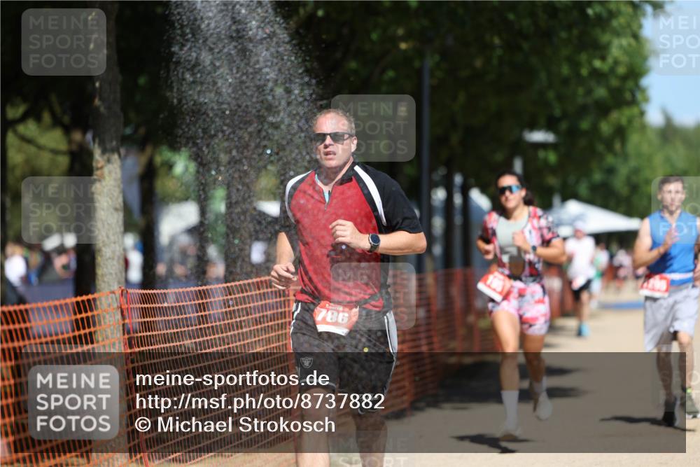 07.09.2025 - 19. Norderstedt Triathlon Michael Strokosch http://msf.ph/oto/8737882 07.09.2025 13:04:51 Laufen 195, 239, 786, 1242, 1295 meine-sportfotos.de