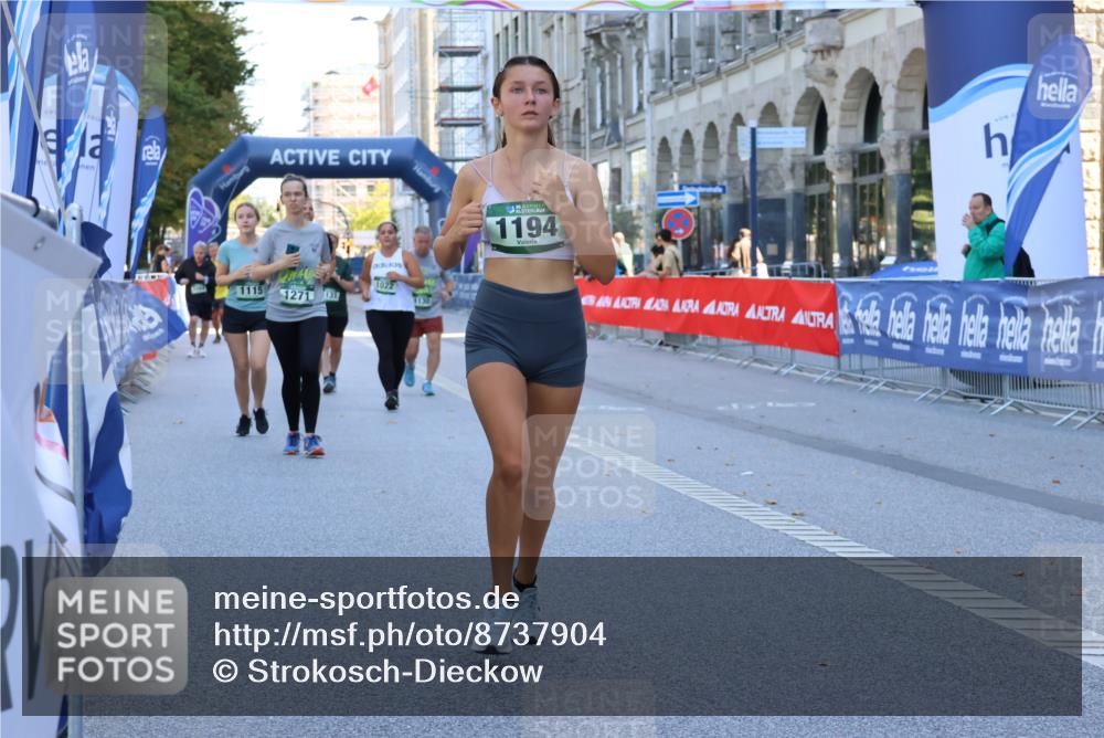 07.09.2025 - BARMER Alsterlauf Strokosch-Dieckow http://msf.ph/oto/8737904 07.09.2025 11:43:58 Ziel 1093, 1099 meine-sportfotos.de