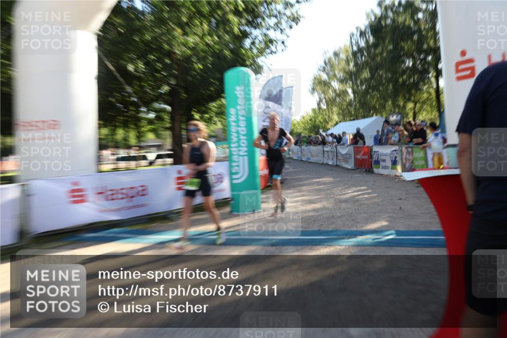 07.09.2025 - 19. Norderstedt Triathlon Luisa Fischer http://msf.ph/oto/8737911 07.09.2025 16:46:12 Ziel 474, 1043, 1621 meine-sportfotos.de