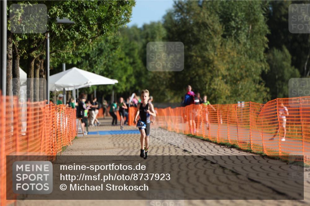 07.09.2025 - 19. Norderstedt Triathlon Michael Strokosch http://msf.ph/oto/8737923 07.09.2025 09:12:09 Laufen 12 meine-sportfotos.de