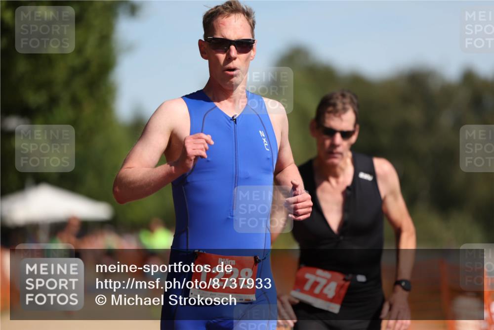 07.09.2025 - 19. Norderstedt Triathlon Michael Strokosch http://msf.ph/oto/8737933 07.09.2025 11:49:36 Laufen 774, 1228 meine-sportfotos.de