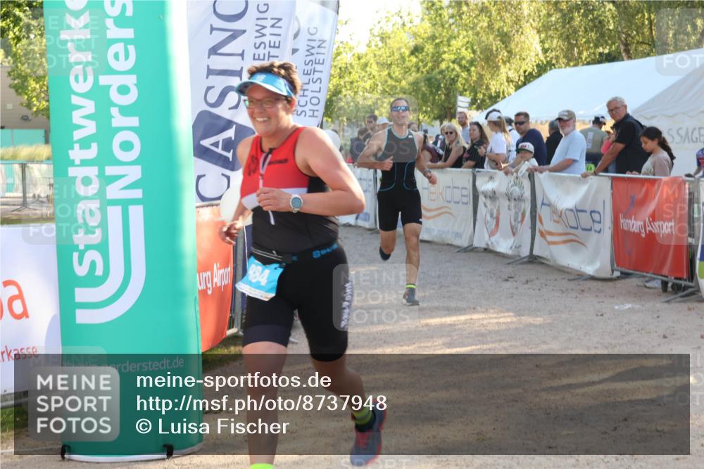 07.09.2025 - 19. Norderstedt Triathlon Luisa Fischer http://msf.ph/oto/8737948 07.09.2025 16:46:21 Ziel 884, 1601 meine-sportfotos.de