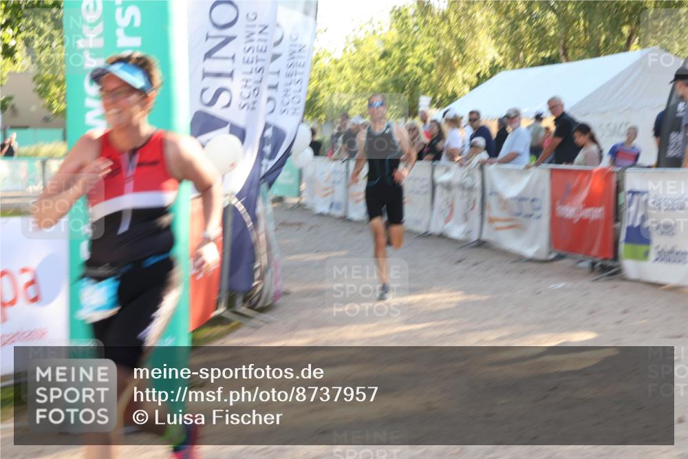 07.09.2025 - 19. Norderstedt Triathlon Luisa Fischer http://msf.ph/oto/8737957 07.09.2025 16:46:22 Ziel 884, 1601 meine-sportfotos.de