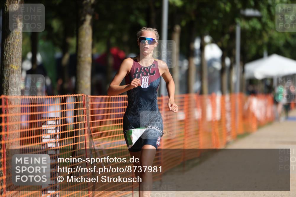 07.09.2025 - 19. Norderstedt Triathlon Michael Strokosch http://msf.ph/oto/8737981 07.09.2025 10:54:19 Laufen 657 meine-sportfotos.de