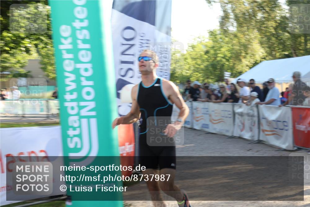07.09.2025 - 19. Norderstedt Triathlon Luisa Fischer http://msf.ph/oto/8737987 07.09.2025 16:46:24 Ziel 884, 1601 meine-sportfotos.de