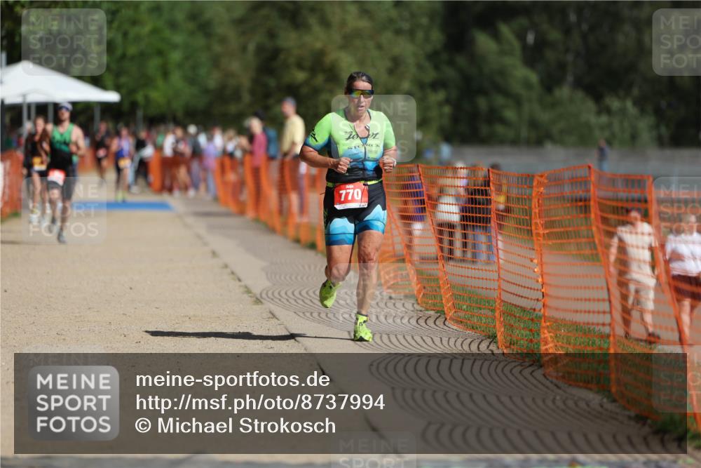 07.09.2025 - 19. Norderstedt Triathlon Michael Strokosch http://msf.ph/oto/8737994 07.09.2025 11:49:43 Laufen 770, 1184 meine-sportfotos.de