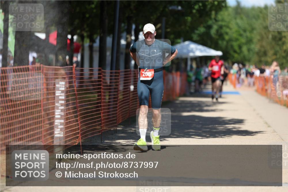 07.09.2025 - 19. Norderstedt Triathlon Michael Strokosch http://msf.ph/oto/8737997 07.09.2025 13:45:23 Laufen 193, 206, 343 meine-sportfotos.de