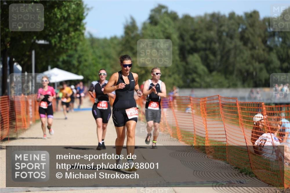 07.09.2025 - 19. Norderstedt Triathlon Michael Strokosch http://msf.ph/oto/8738001 07.09.2025 12:28:57 Laufen 155, 184, 267, 823, 1358 meine-sportfotos.de