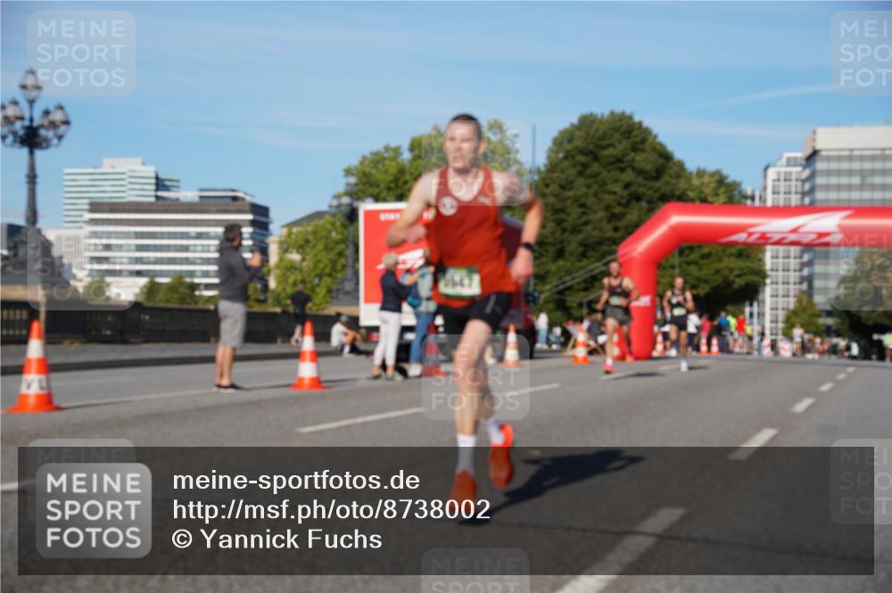 07.09.2025 - BARMER Alsterlauf Yannick Fuchs http://msf.ph/oto/8738002 07.09.2025 09:25:20 Laufen 547 meine-sportfotos.de