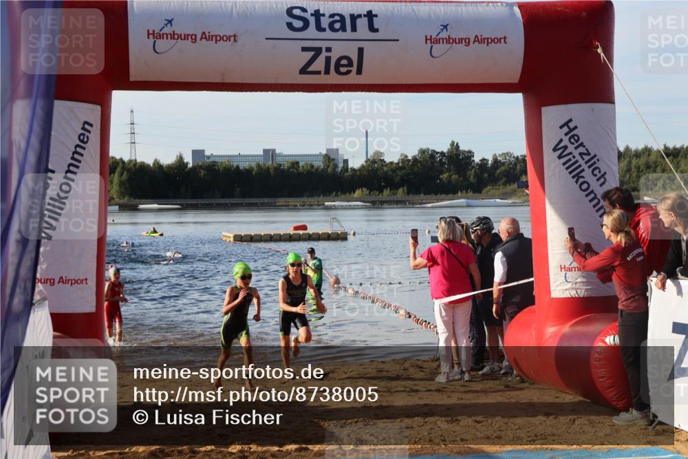 07.09.2025 - 19. Norderstedt Triathlon Luisa Fischer http://msf.ph/oto/8738005 07.09.2025 09:02:05 Schwimmen 1, 4, 44, 46, 50 meine-sportfotos.de