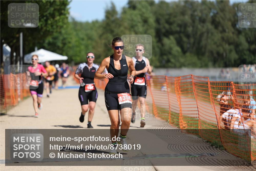07.09.2025 - 19. Norderstedt Triathlon Michael Strokosch http://msf.ph/oto/8738019 07.09.2025 12:28:58 Laufen 155, 184, 267, 823, 1358 meine-sportfotos.de