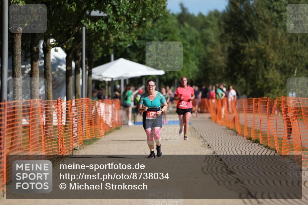 07.09.2025 - 19. Norderstedt Triathlon Michael Strokosch http://msf.ph/oto/8738034 07.09.2025 10:54:22 Laufen 657 meine-sportfotos.de