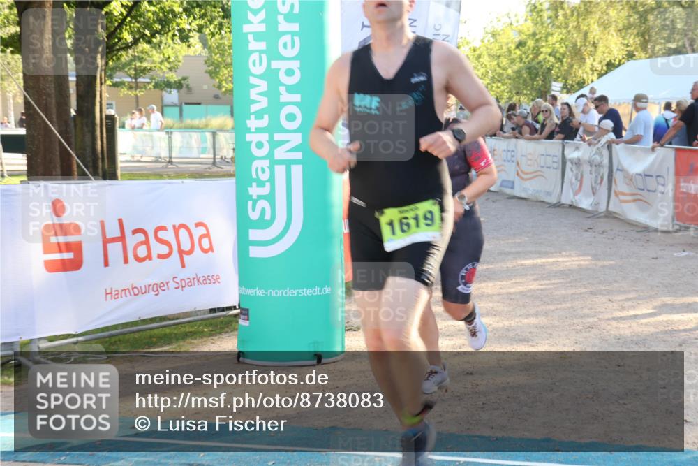 07.09.2025 - 19. Norderstedt Triathlon Luisa Fischer http://msf.ph/oto/8738083 07.09.2025 16:46:36 Ziel 1047, 1619 meine-sportfotos.de