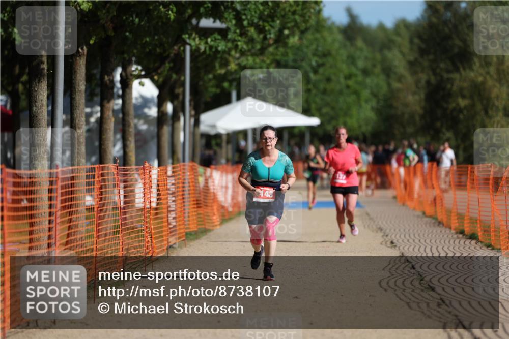 07.09.2025 - 19. Norderstedt Triathlon Michael Strokosch http://msf.ph/oto/8738107 07.09.2025 10:54:23 Laufen 657 meine-sportfotos.de