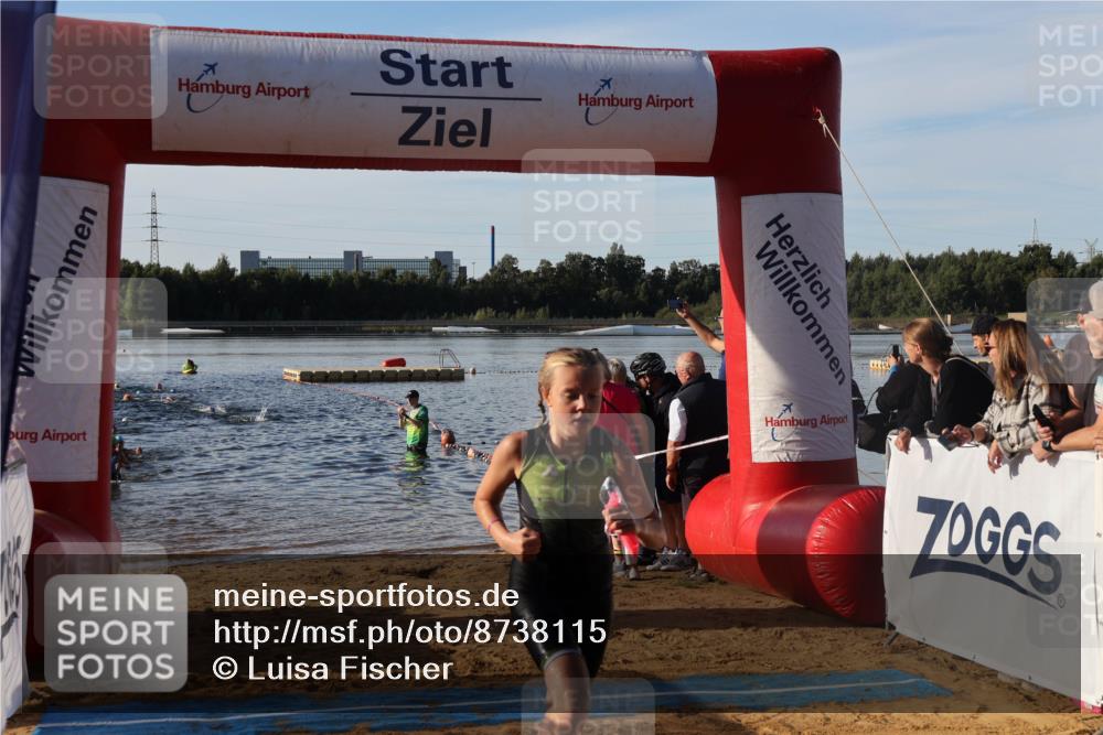 07.09.2025 - 19. Norderstedt Triathlon Luisa Fischer http://msf.ph/oto/8738115 07.09.2025 09:02:11 Schwimmen 1, 4, 44, 46, 50 meine-sportfotos.de
