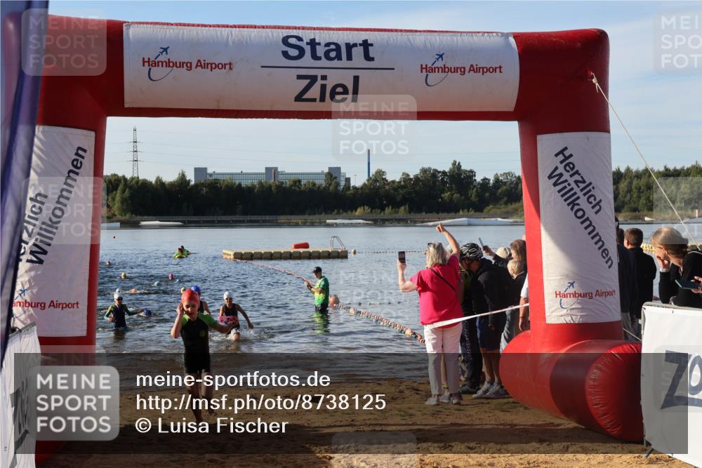 07.09.2025 - 19. Norderstedt Triathlon Luisa Fischer http://msf.ph/oto/8738125 07.09.2025 09:02:32 Schwimmen 14, 25, 33, 49, 54 meine-sportfotos.de