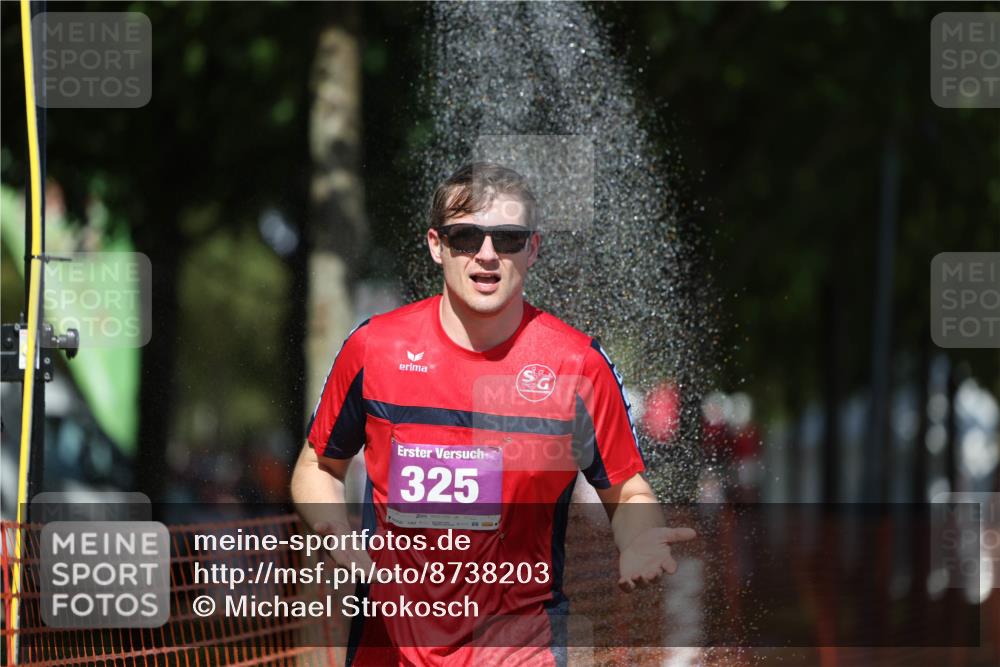 07.09.2025 - 19. Norderstedt Triathlon Michael Strokosch http://msf.ph/oto/8738203 07.09.2025 13:45:37 Laufen 325, 338, 723 meine-sportfotos.de