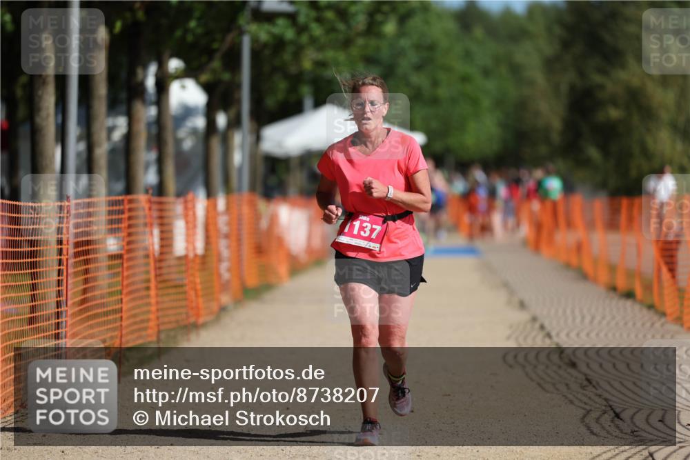 07.09.2025 - 19. Norderstedt Triathlon Michael Strokosch http://msf.ph/oto/8738207 07.09.2025 10:54:32 Laufen 1137, 1143 meine-sportfotos.de