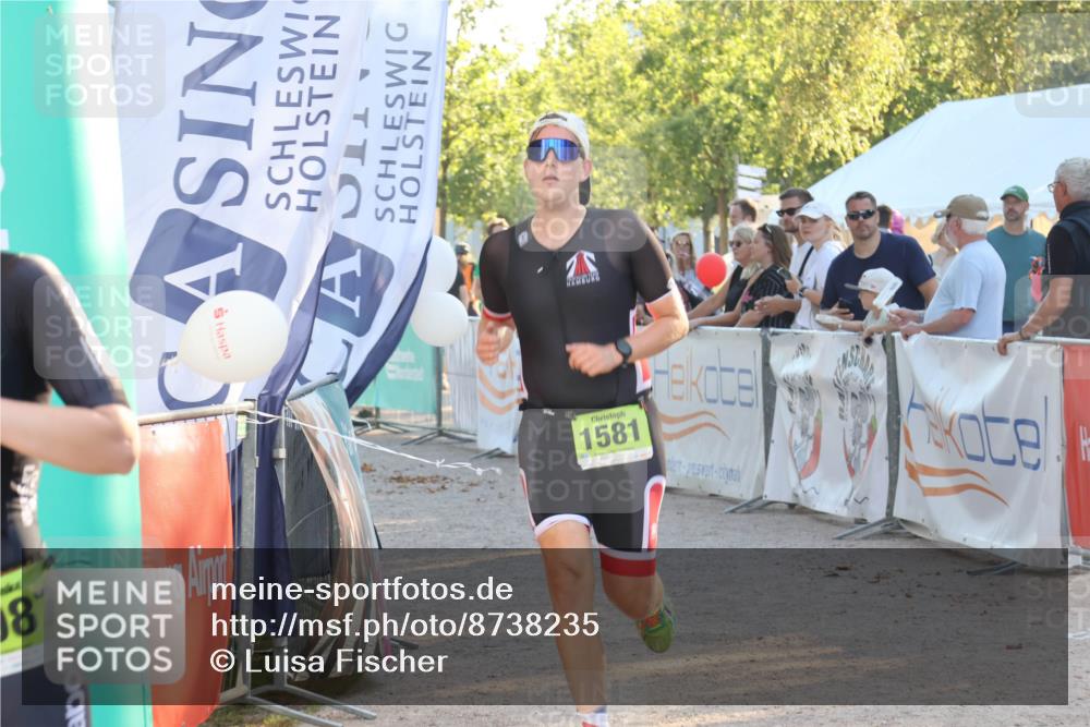 07.09.2025 - 19. Norderstedt Triathlon Luisa Fischer http://msf.ph/oto/8738235 07.09.2025 16:47:08 Ziel 1087, 1581, 1616 meine-sportfotos.de