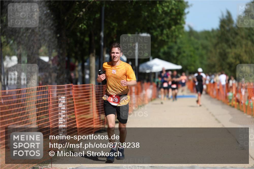 07.09.2025 - 19. Norderstedt Triathlon Michael Strokosch http://msf.ph/oto/8738238 07.09.2025 12:29:06 Laufen 149, 155, 184 meine-sportfotos.de