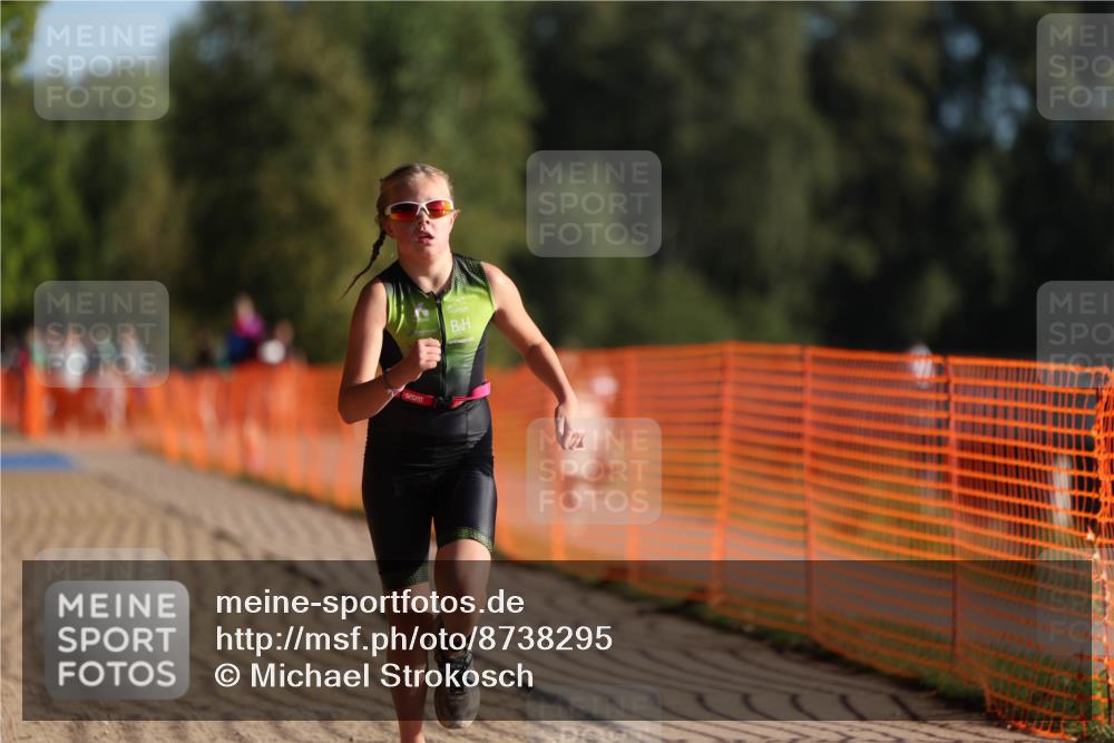07.09.2025 - 19. Norderstedt Triathlon Michael Strokosch http://msf.ph/oto/8738295 07.09.2025 09:12:29 Laufen 4 meine-sportfotos.de