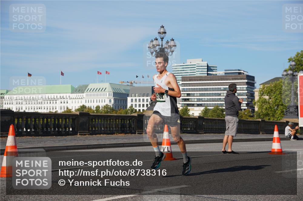 07.09.2025 - BARMER Alsterlauf Yannick Fuchs http://msf.ph/oto/8738316 07.09.2025 09:25:34 Laufen 744 meine-sportfotos.de