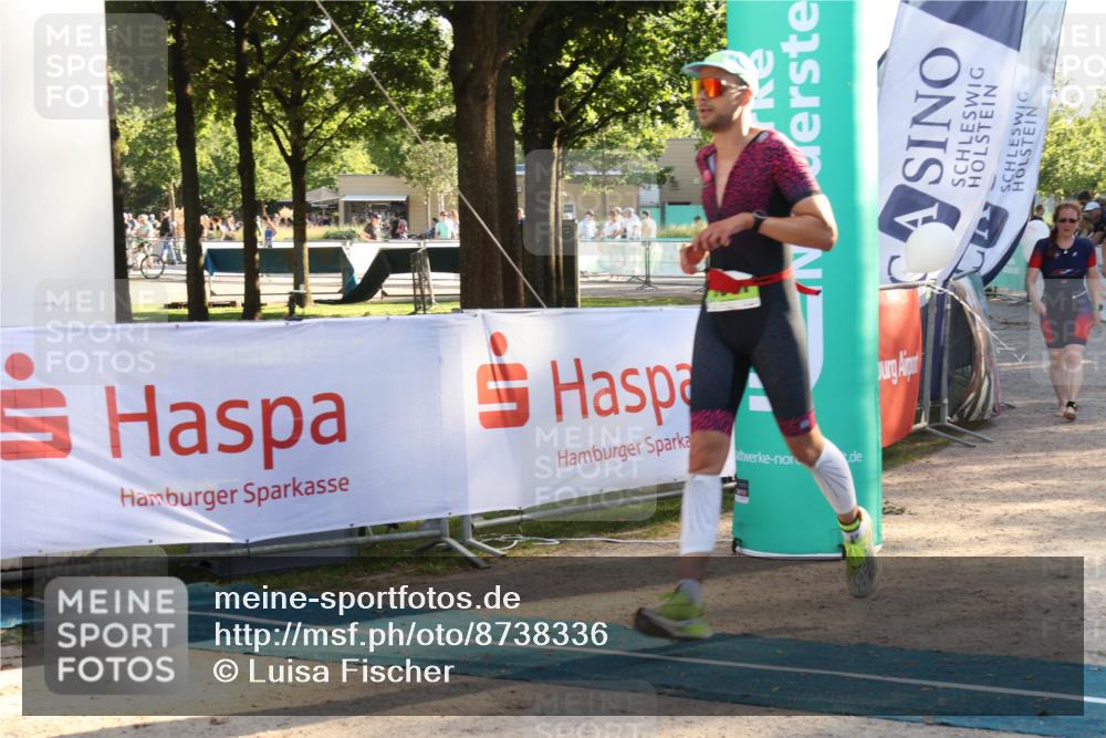 07.09.2025 - 19. Norderstedt Triathlon Luisa Fischer http://msf.ph/oto/8738336 07.09.2025 16:47:14 Ziel 1069, 1087, 1581, 1611 meine-sportfotos.de