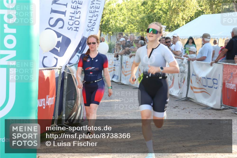 07.09.2025 - 19. Norderstedt Triathlon Luisa Fischer http://msf.ph/oto/8738366 07.09.2025 16:47:16 Ziel 1069, 1541, 1581, 1611 meine-sportfotos.de