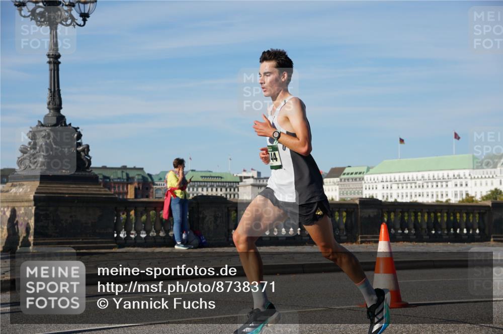 07.09.2025 - BARMER Alsterlauf Yannick Fuchs http://msf.ph/oto/8738371 07.09.2025 09:25:35 Laufen 744 meine-sportfotos.de