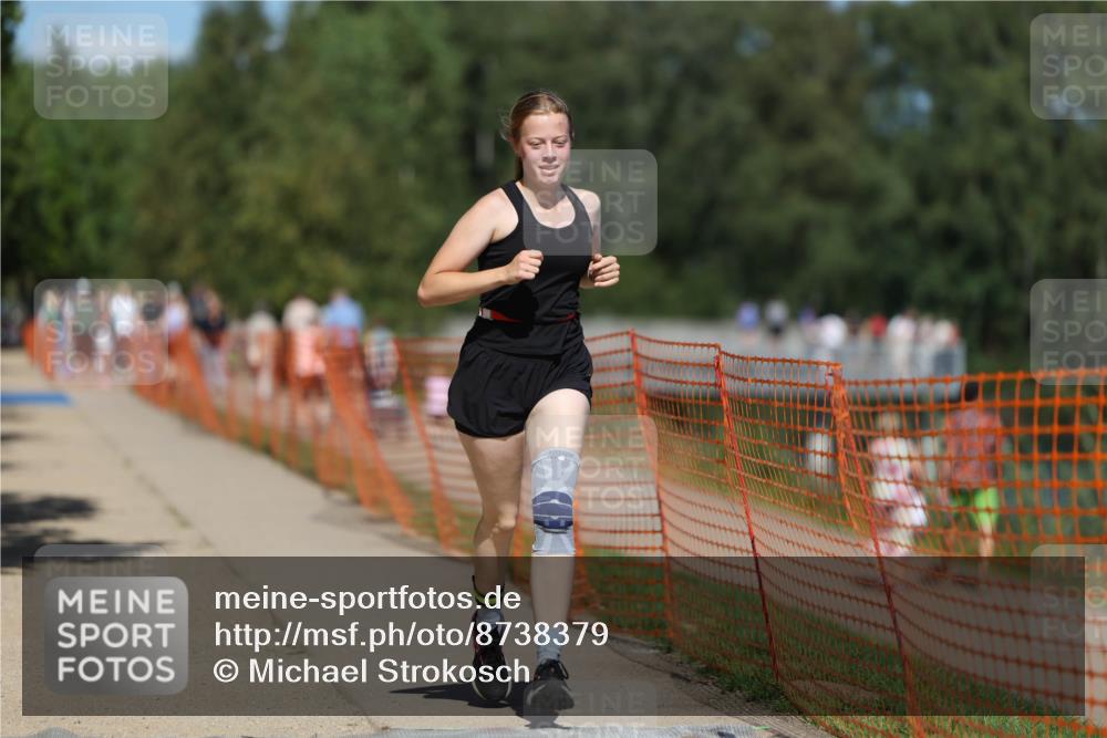 07.09.2025 - 19. Norderstedt Triathlon Michael Strokosch http://msf.ph/oto/8738379 07.09.2025 13:45:56 Laufen 344, 350, 1259 meine-sportfotos.de