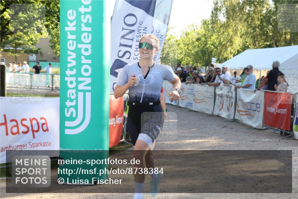 07.09.2025 - 19. Norderstedt Triathlon Luisa Fischer http://msf.ph/oto/8738384 07.09.2025 16:47:17 Ziel 1069, 1541, 1611 meine-sportfotos.de