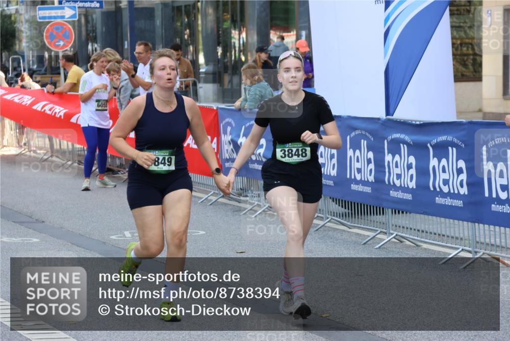07.09.2025 - BARMER Alsterlauf Strokosch-Dieckow http://msf.ph/oto/8738394 07.09.2025 10:19:10 Ziel 2761, 3399, 3400, 3488, 3581, 4395, 4509, 4510, 4975, 5325, 5503, 5560, 5698, 6003, 6319 meine-sportfotos.de