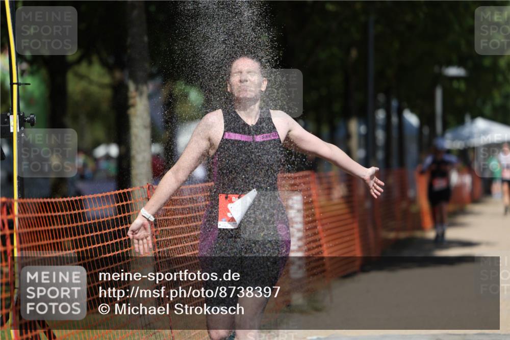 07.09.2025 - 19. Norderstedt Triathlon Michael Strokosch http://msf.ph/oto/8738397 07.09.2025 13:05:13 Laufen 307, 1360 meine-sportfotos.de