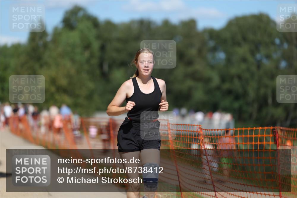 07.09.2025 - 19. Norderstedt Triathlon Michael Strokosch http://msf.ph/oto/8738412 07.09.2025 13:45:57 Laufen 344, 350, 1259 meine-sportfotos.de