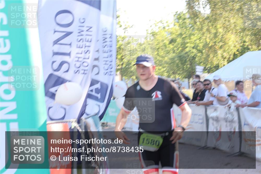 07.09.2025 - 19. Norderstedt Triathlon Luisa Fischer http://msf.ph/oto/8738435 07.09.2025 16:47:27 Ziel 1541, 1580 meine-sportfotos.de