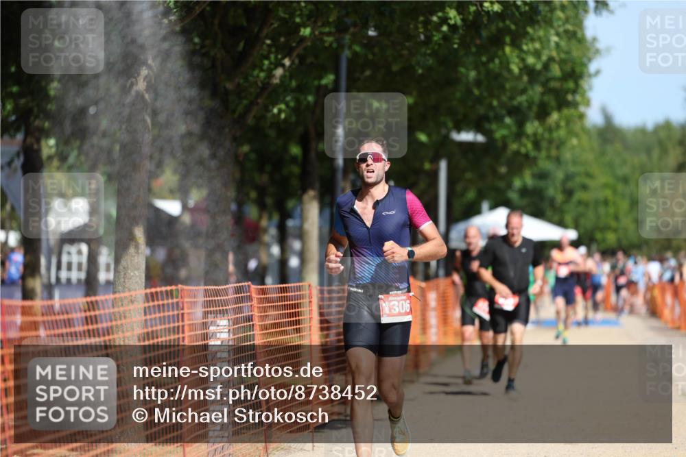 07.09.2025 - 19. Norderstedt Triathlon Michael Strokosch http://msf.ph/oto/8738452 07.09.2025 12:29:16 Laufen 818, 835, 1217, 1306, 1379 meine-sportfotos.de