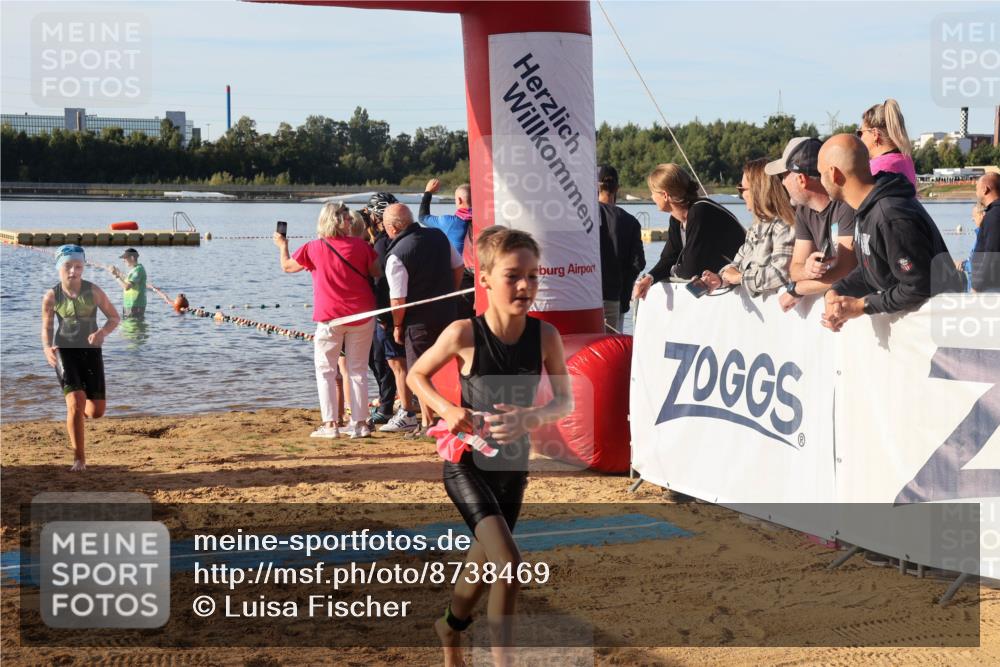 07.09.2025 - 19. Norderstedt Triathlon Luisa Fischer http://msf.ph/oto/8738469 07.09.2025 09:03:09 Schwimmen 6, 11, 15, 26, 30, 31, 41, 45, 51, 52, 55 meine-sportfotos.de
