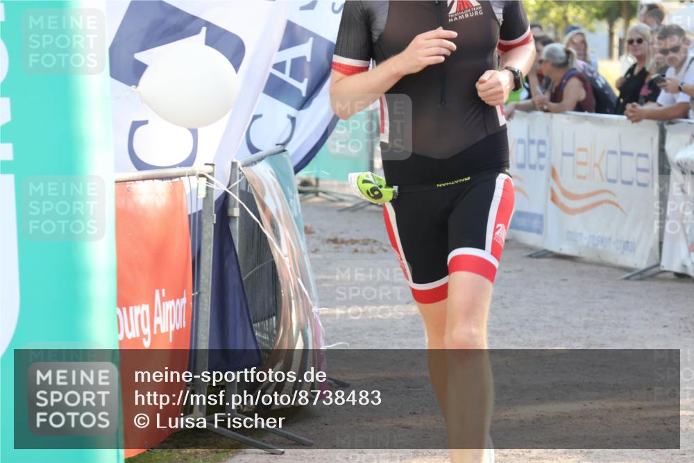 07.09.2025 - 19. Norderstedt Triathlon Luisa Fischer http://msf.ph/oto/8738483 07.09.2025 16:47:49 Ziel 1579 meine-sportfotos.de
