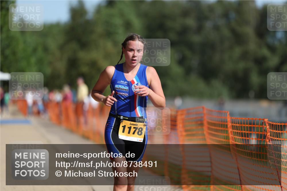 07.09.2025 - 19. Norderstedt Triathlon Michael Strokosch http://msf.ph/oto/8738491 07.09.2025 11:50:03 Laufen 1178, 1323 meine-sportfotos.de
