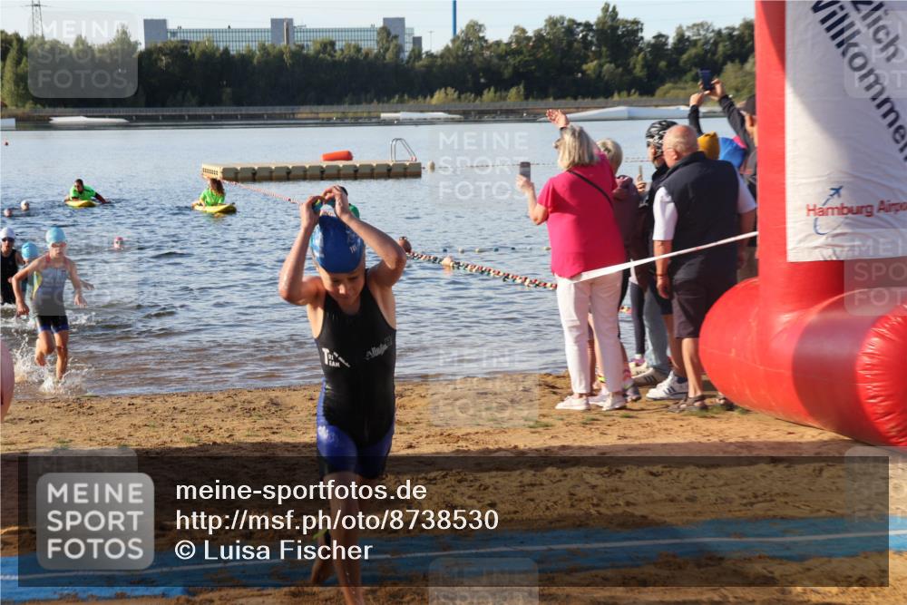 07.09.2025 - 19. Norderstedt Triathlon Luisa Fischer http://msf.ph/oto/8738530 07.09.2025 09:03:23 Schwimmen 21, 29, 30, 36, 39, 47 meine-sportfotos.de