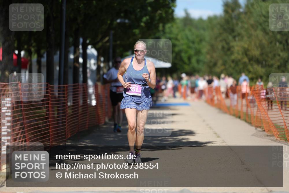07.09.2025 - 19. Norderstedt Triathlon Michael Strokosch http://msf.ph/oto/8738554 07.09.2025 13:46:06 Laufen 351, 1259, 1362 meine-sportfotos.de