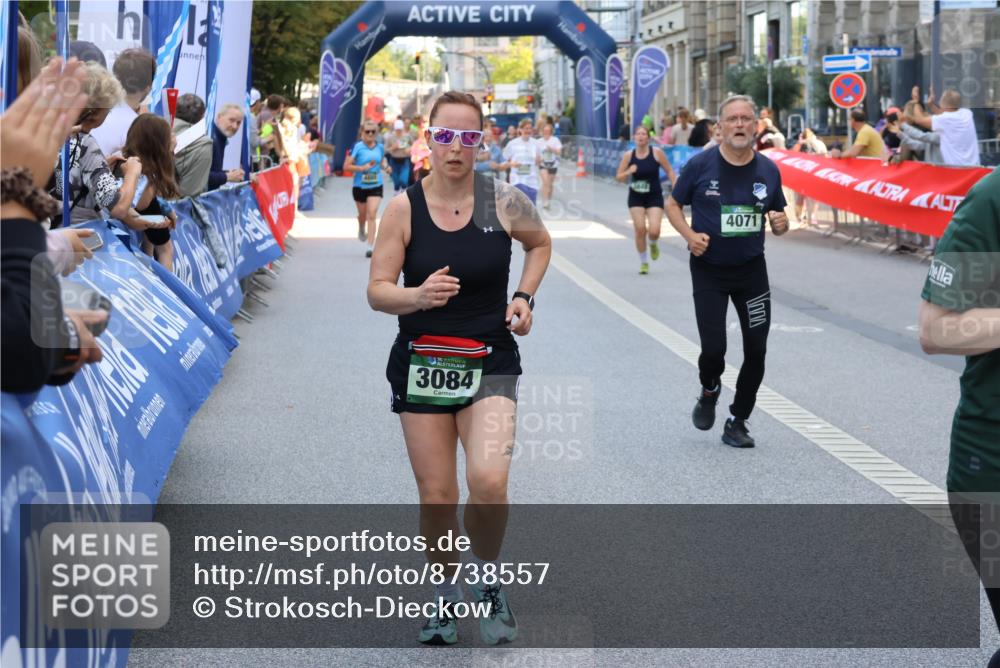 07.09.2025 - BARMER Alsterlauf Strokosch-Dieckow http://msf.ph/oto/8738557 07.09.2025 10:19:04 Ziel 2024, 2761, 3399, 3400, 3581, 4060, 4207, 4390, 4410, 4438, 4459, 4509, 4510, 5325, 5503, 5712, 6003, 6319 meine-sportfotos.de