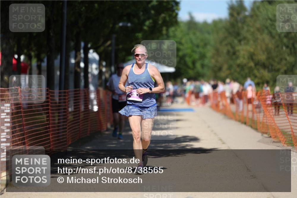 07.09.2025 - 19. Norderstedt Triathlon Michael Strokosch http://msf.ph/oto/8738565 07.09.2025 13:46:07 Laufen 351, 1259, 1362 meine-sportfotos.de