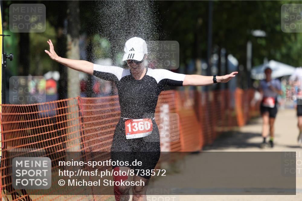 07.09.2025 - 19. Norderstedt Triathlon Michael Strokosch http://msf.ph/oto/8738572 07.09.2025 13:05:21 Laufen 737, 738, 1360 meine-sportfotos.de