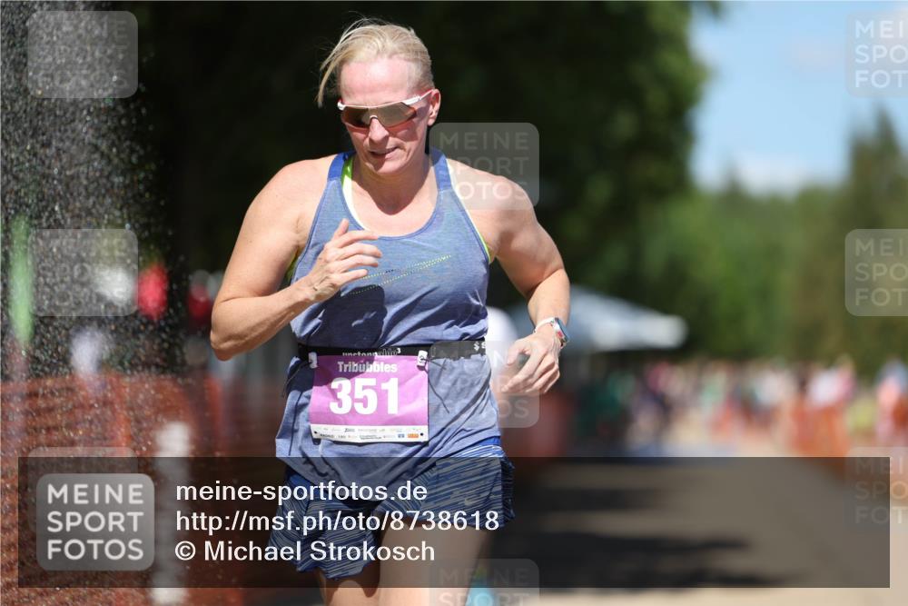 07.09.2025 - 19. Norderstedt Triathlon Michael Strokosch http://msf.ph/oto/8738618 07.09.2025 13:46:11 Laufen 351, 1362 meine-sportfotos.de